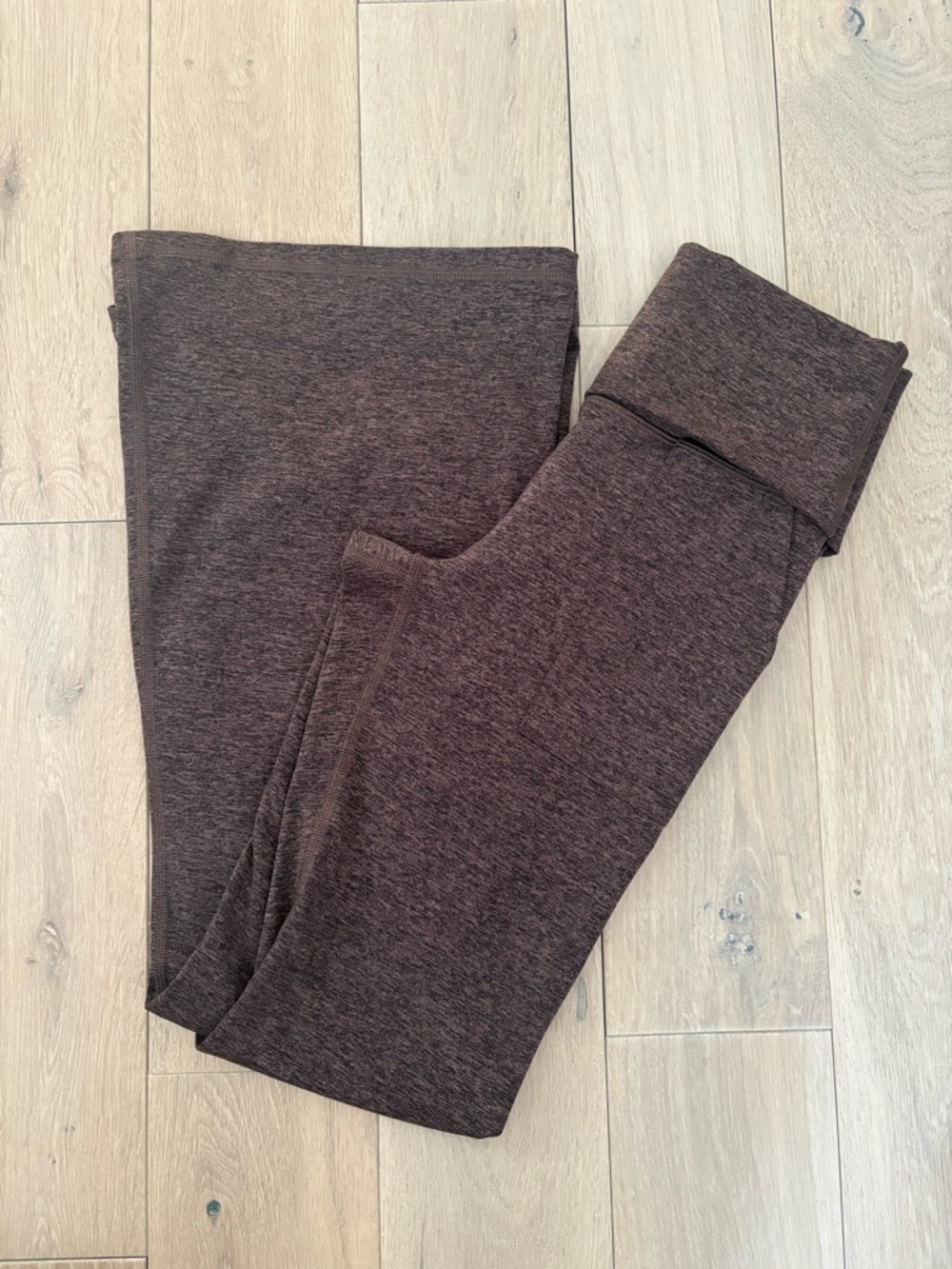 aerie Offline High-Waist Ribbed Leggings in Heather Brown